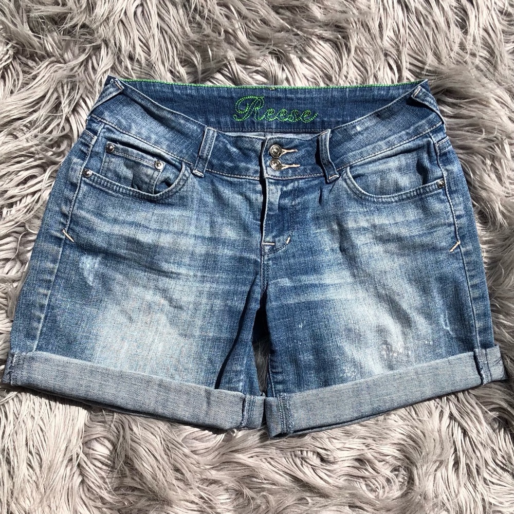 True Vintage y2k Delia's Distressed Denim Tomboy Jean Shorts, Size 5/6